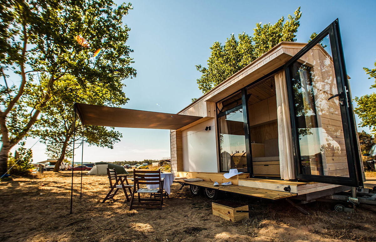 Inexpensive Mobile Tiny House