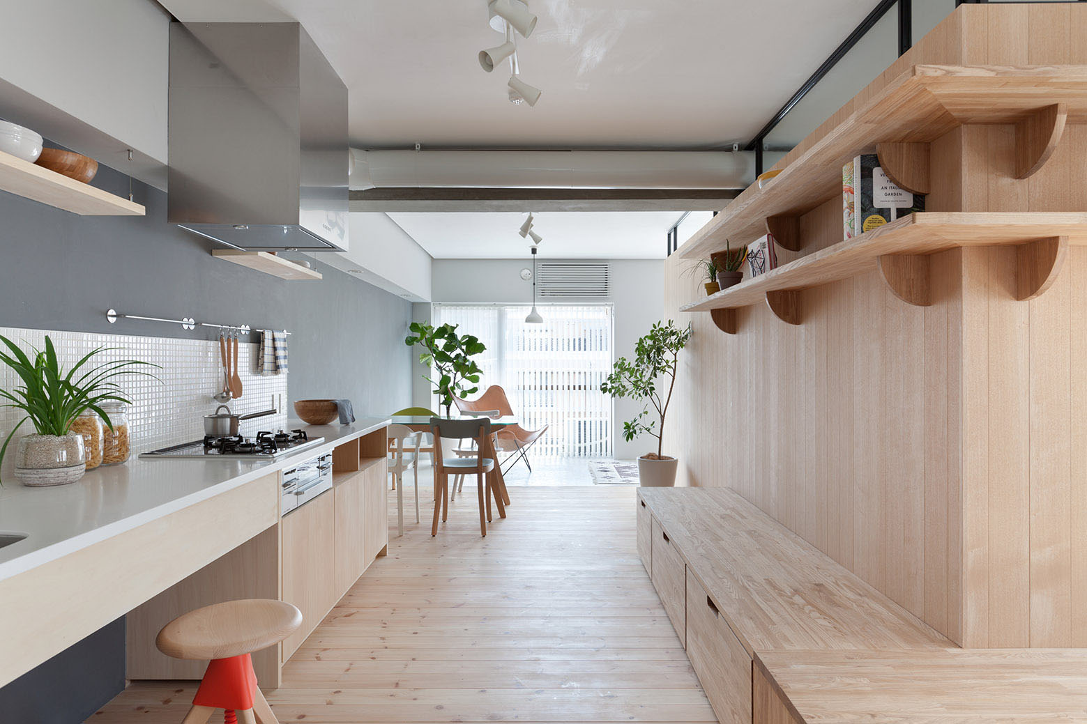 Small Open Apartment Japan