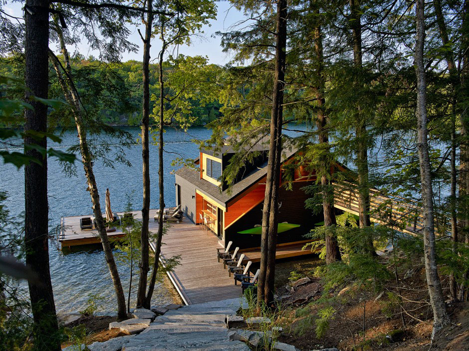 Lakeside Boathouse Muskoka