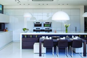 Elegant Modern White Kitchen