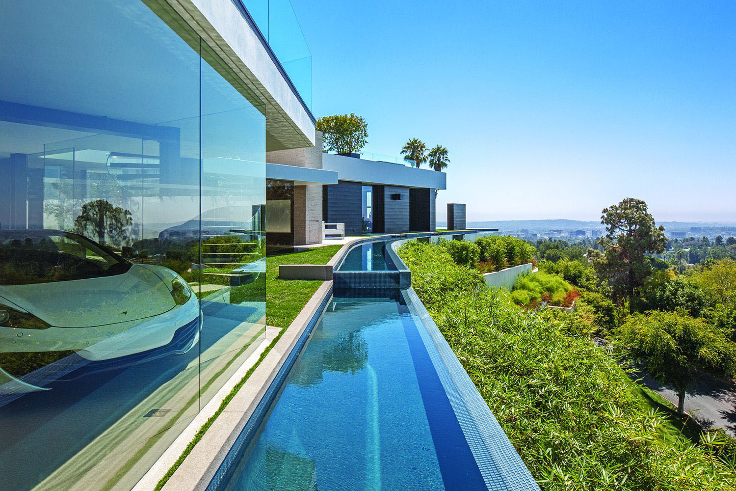 Elegant Contemporary House in Beverly Hills Los Angeles