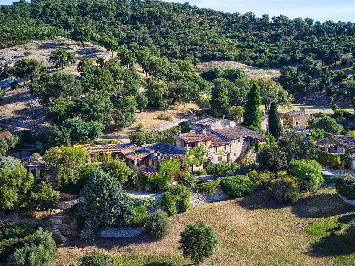 Johnny Depp's French Village Home