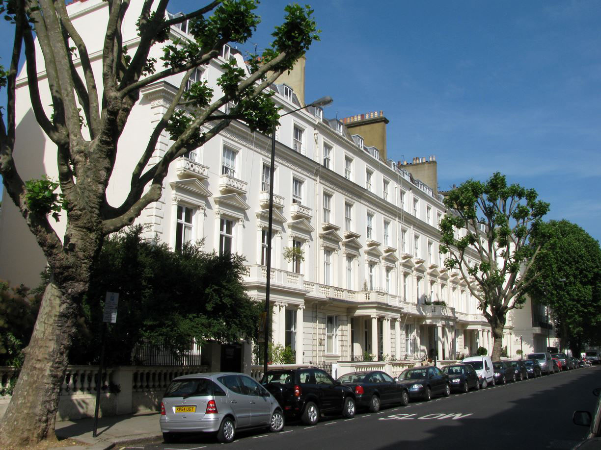 Grade II Listed Victorian Terraced Building London