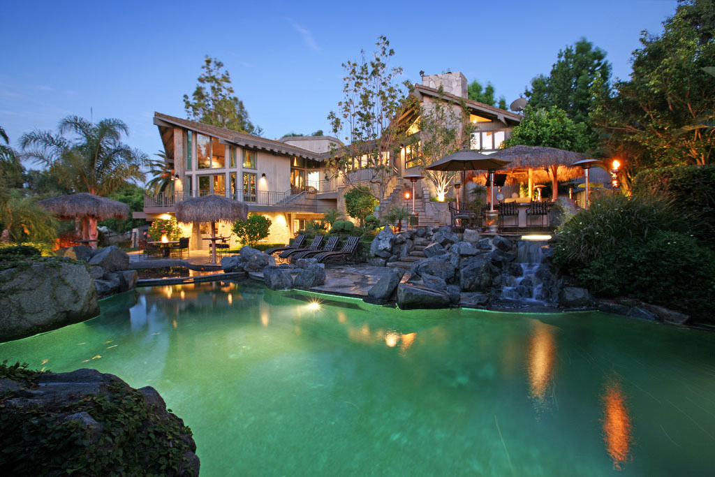 Luxury Estate With Stunning Rock Lagoon Pool In Anaheim Hills ...