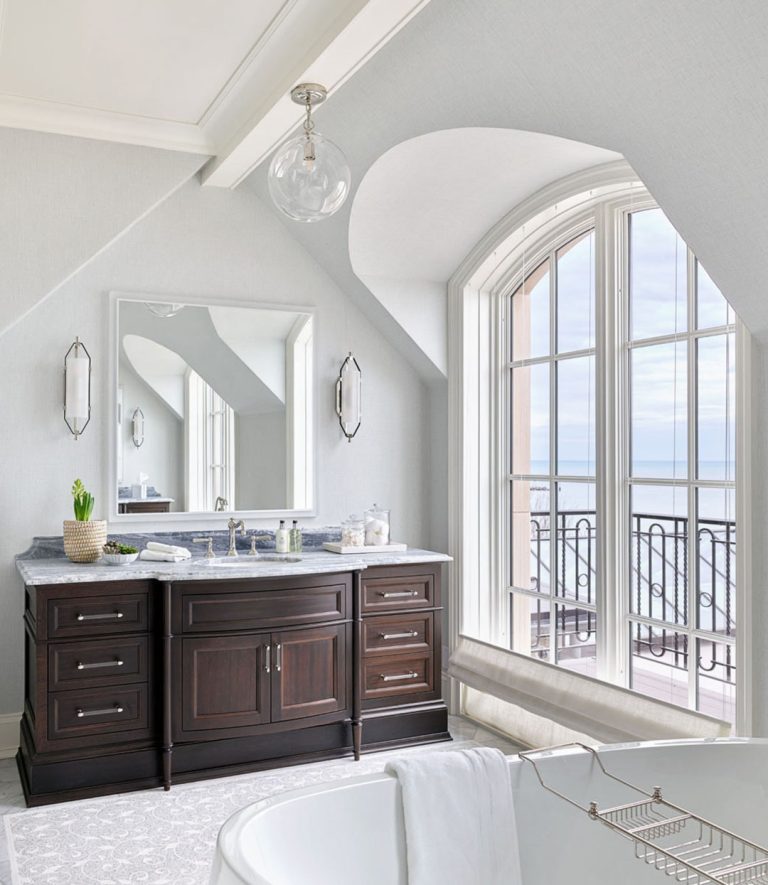 Lakefront Estate Designed As a YearRound Vacation Home