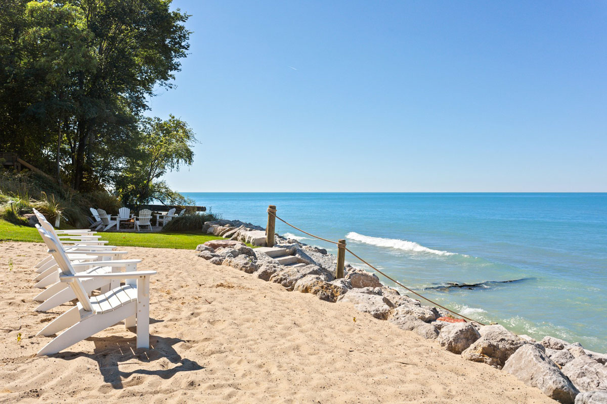 Lakefront Beach Paradise