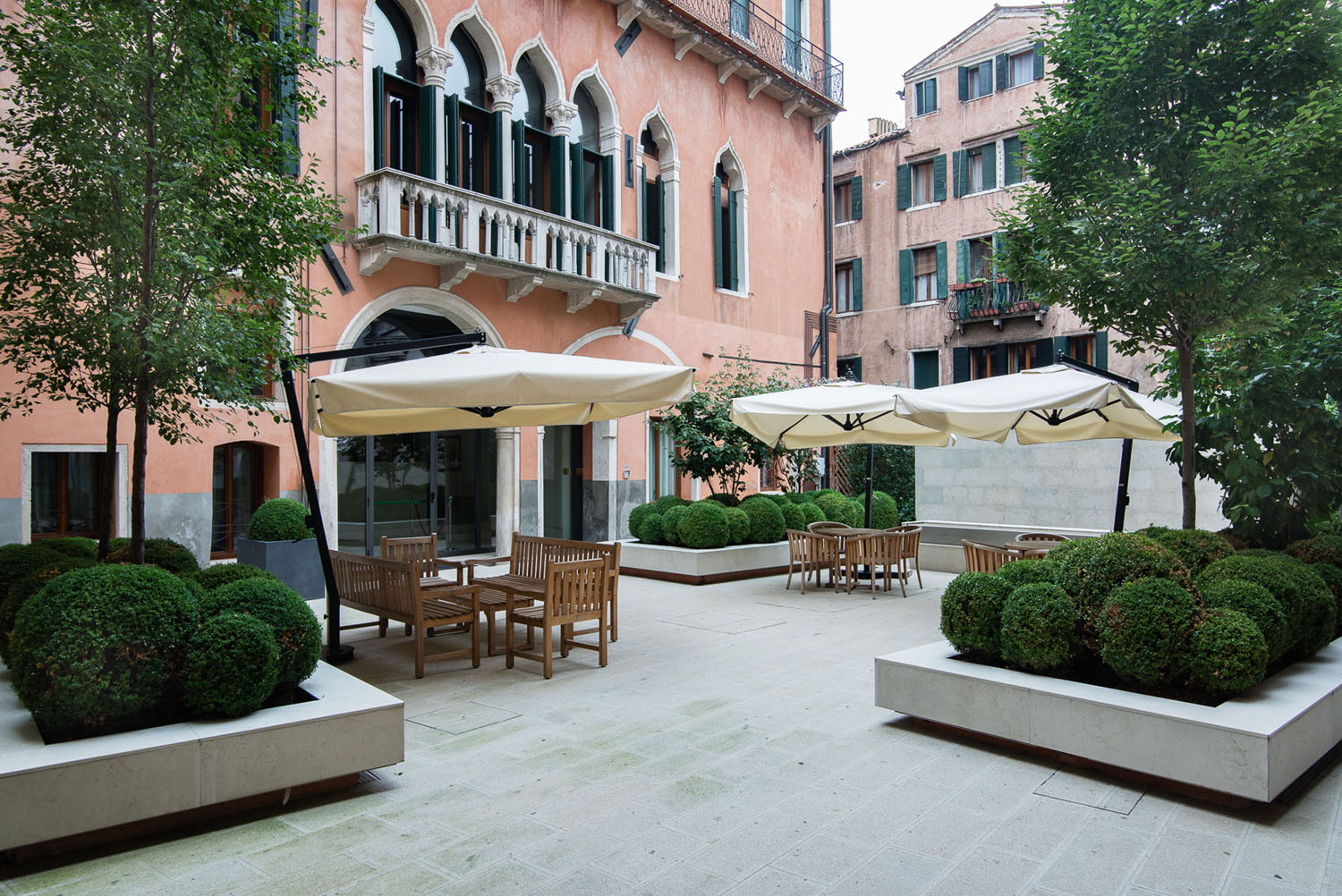 Venice Apartment Outdoor Terrace