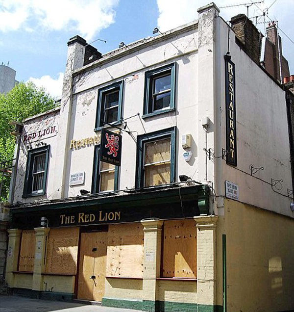 Red Lion Pub Mayfair London