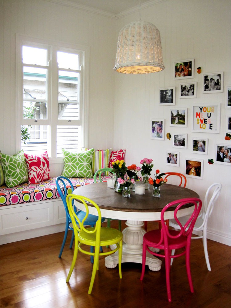 Colourful Modern Interior Design With Vintage Touch