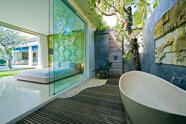 Romantic Modern Balinese Outdoor Showers at the Chandra Villa