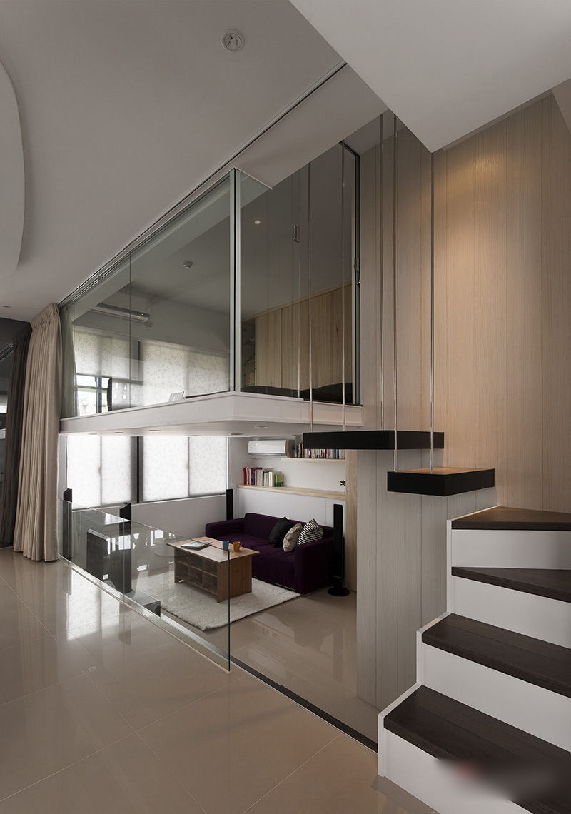 Modern Small Apartment With Open Plan And Loft Bedroom ...