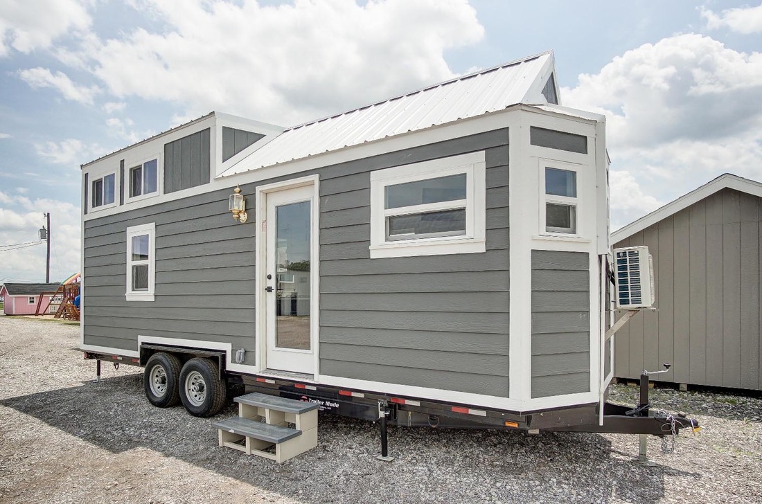 Beautifully Designed Tiny House With Luxury Kitchen And