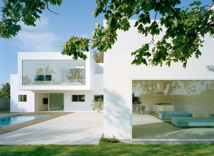 Minimalist-House-Design