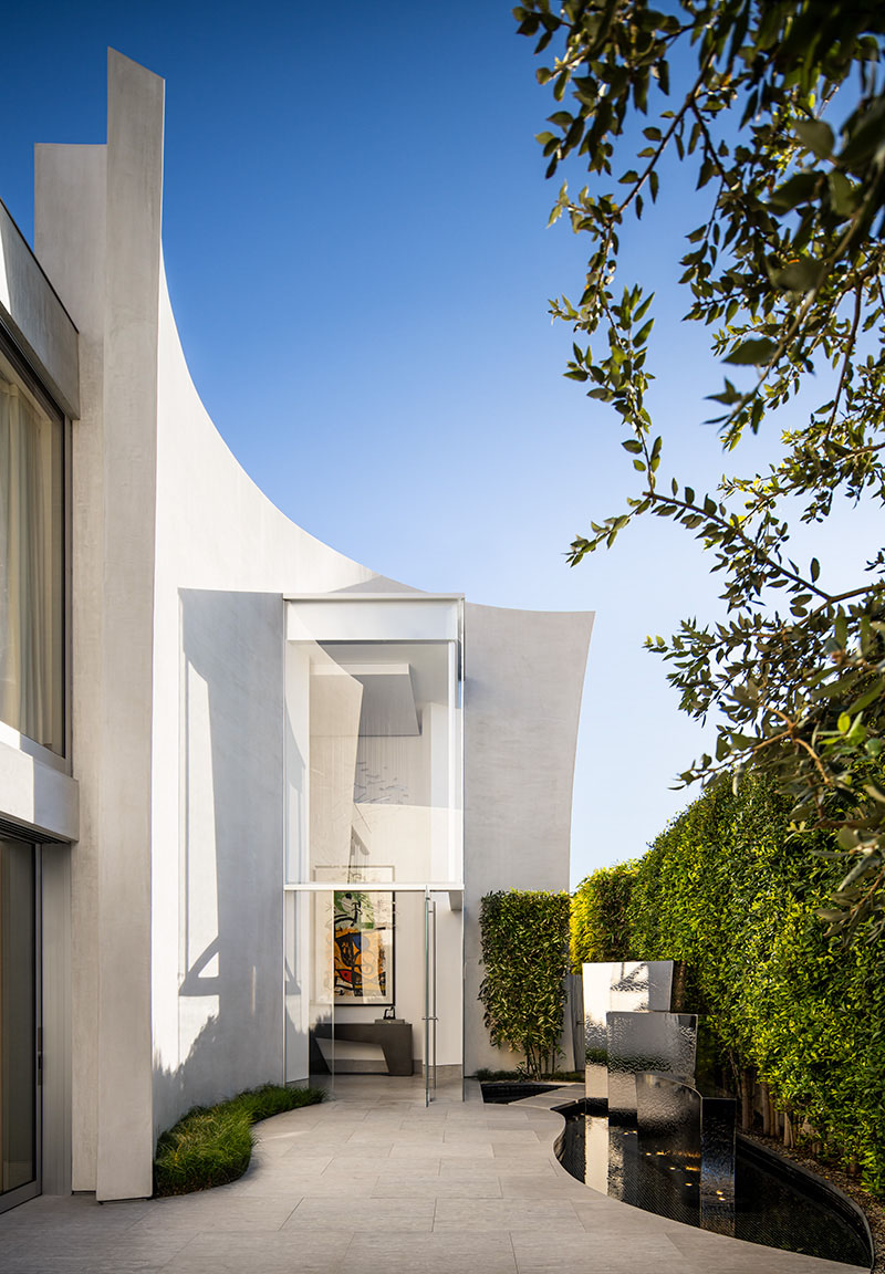 Modernist Courtyard