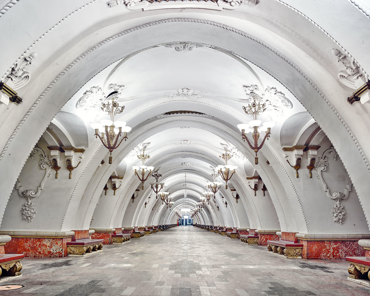 Arbatskaya Metro Station