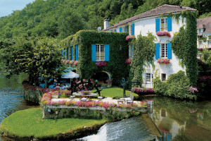 Cozy French Country Inn