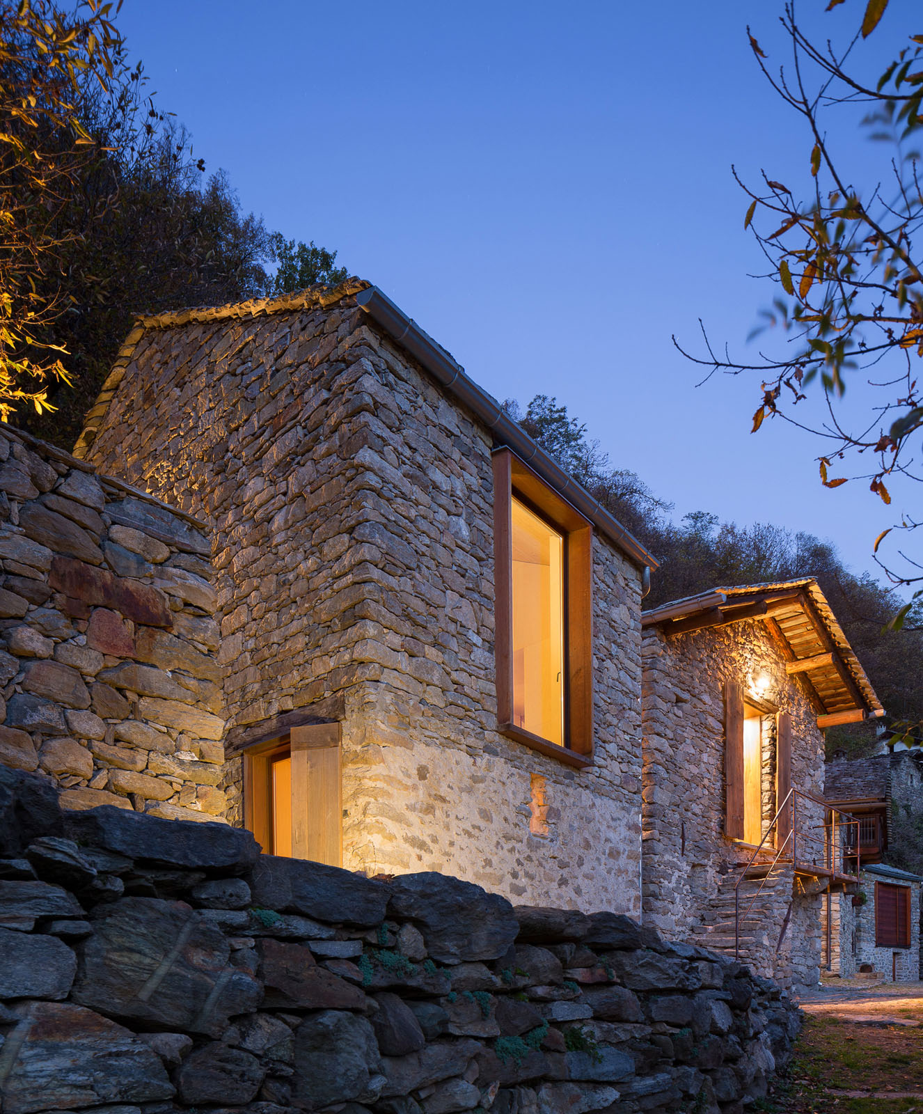 Mountain Stone Villa with Modern Interior