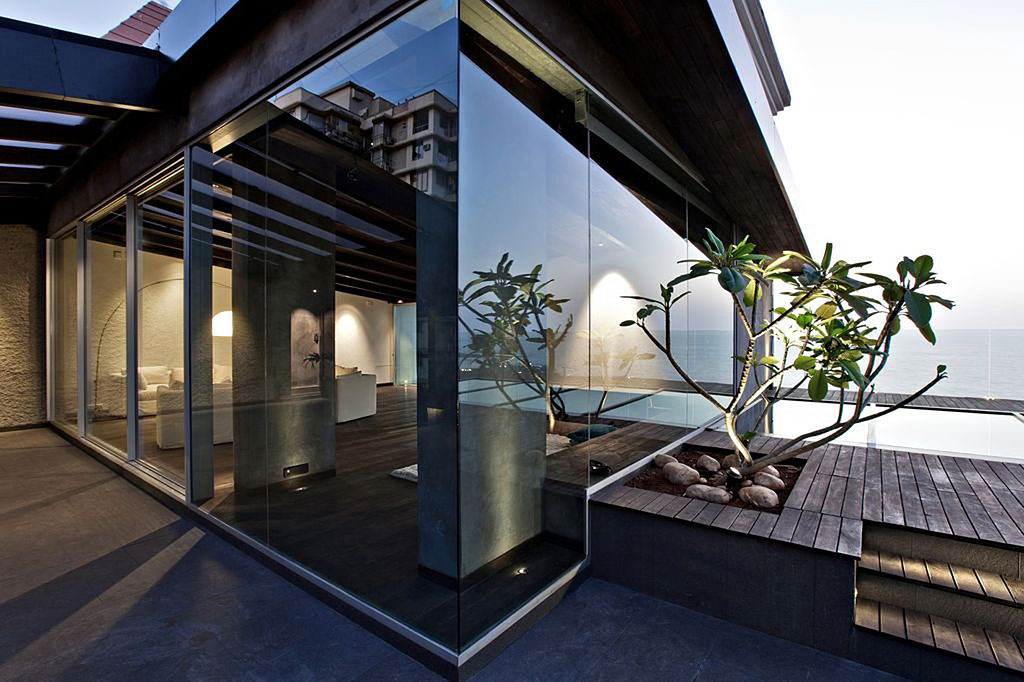 Contemporary Ocean View Penthouse