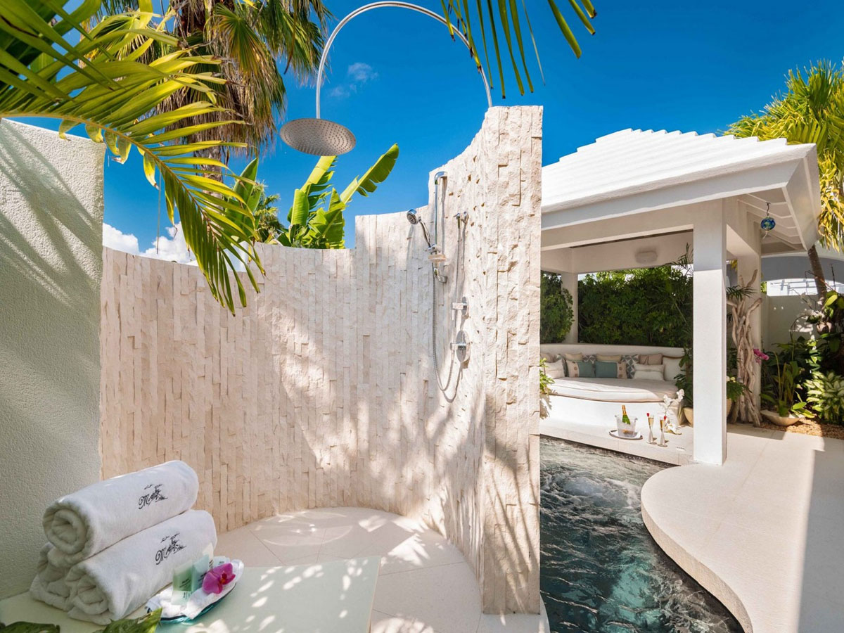 Elegant Tropical Outdoor Shower