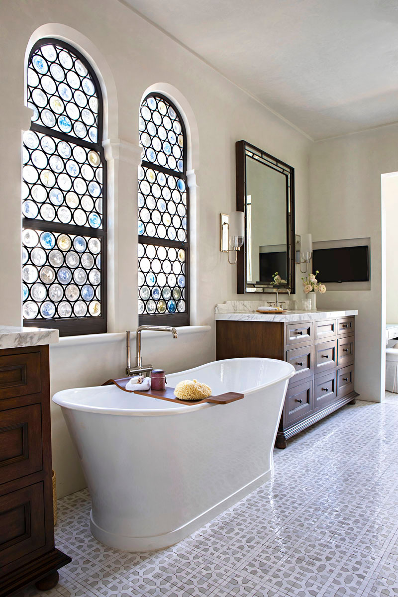 Bathroom with Moorish Details