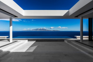 Modern Ocean View House