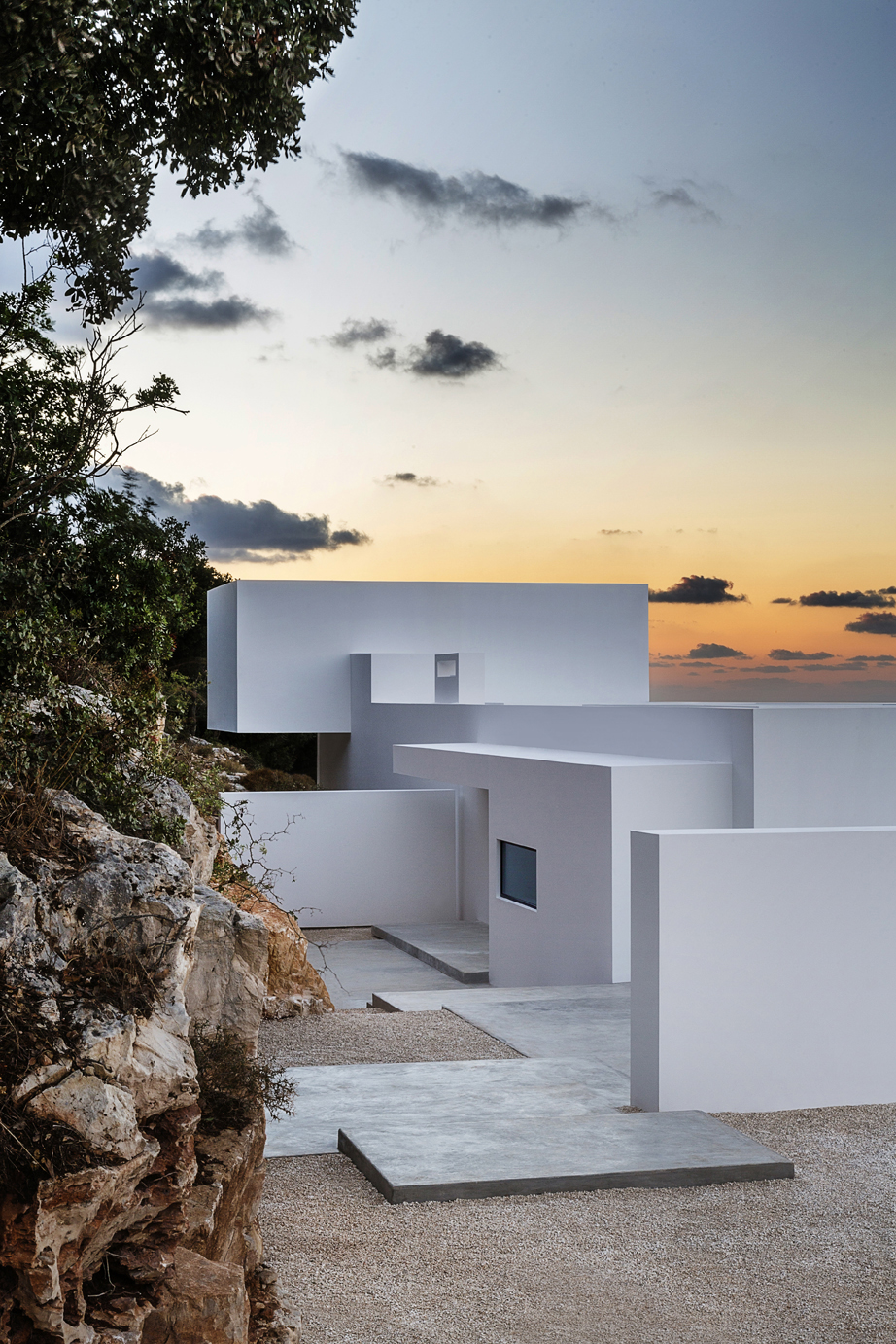 Minimalist Greek Architecture