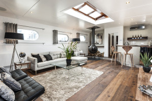 Contemporary Houseboat