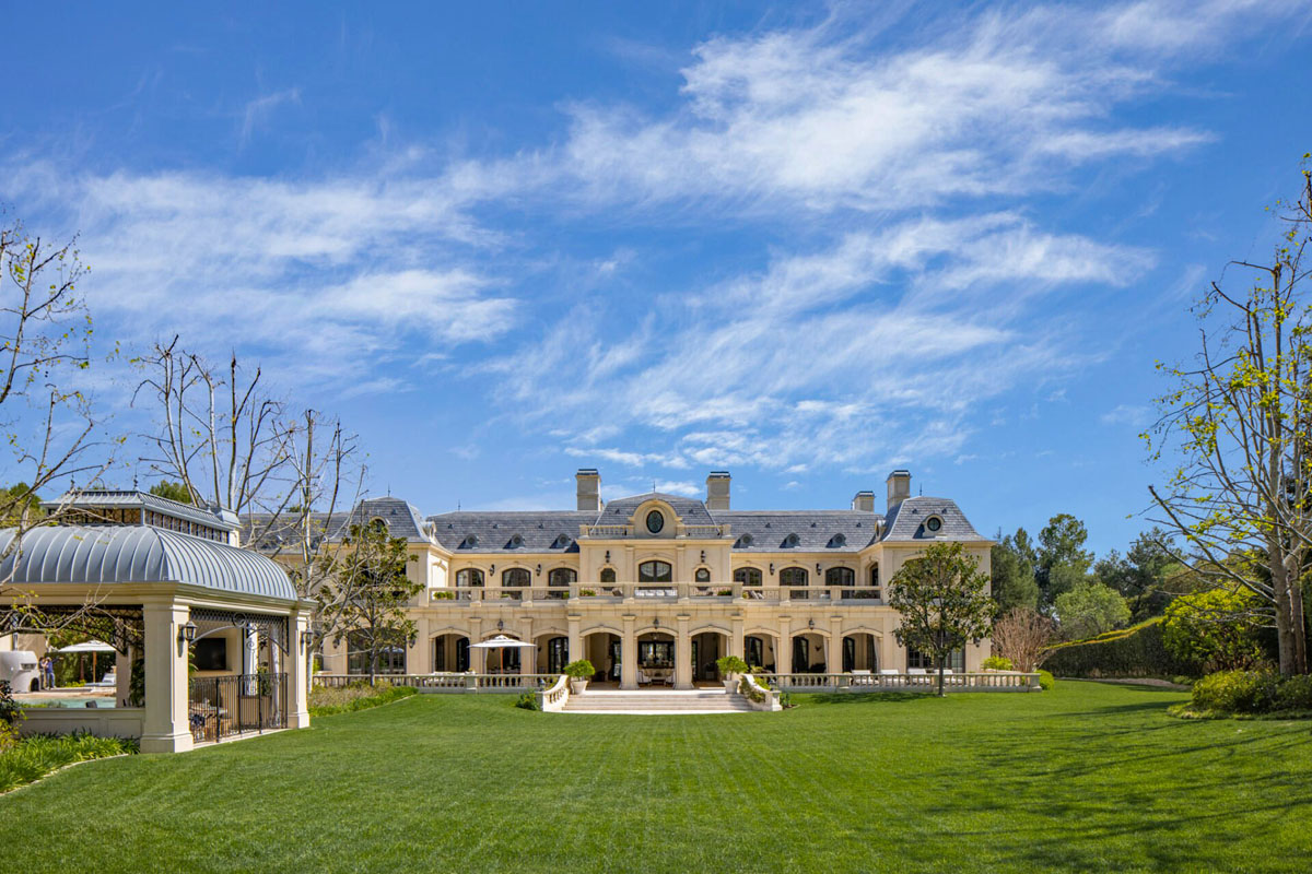 Celebrity Homes