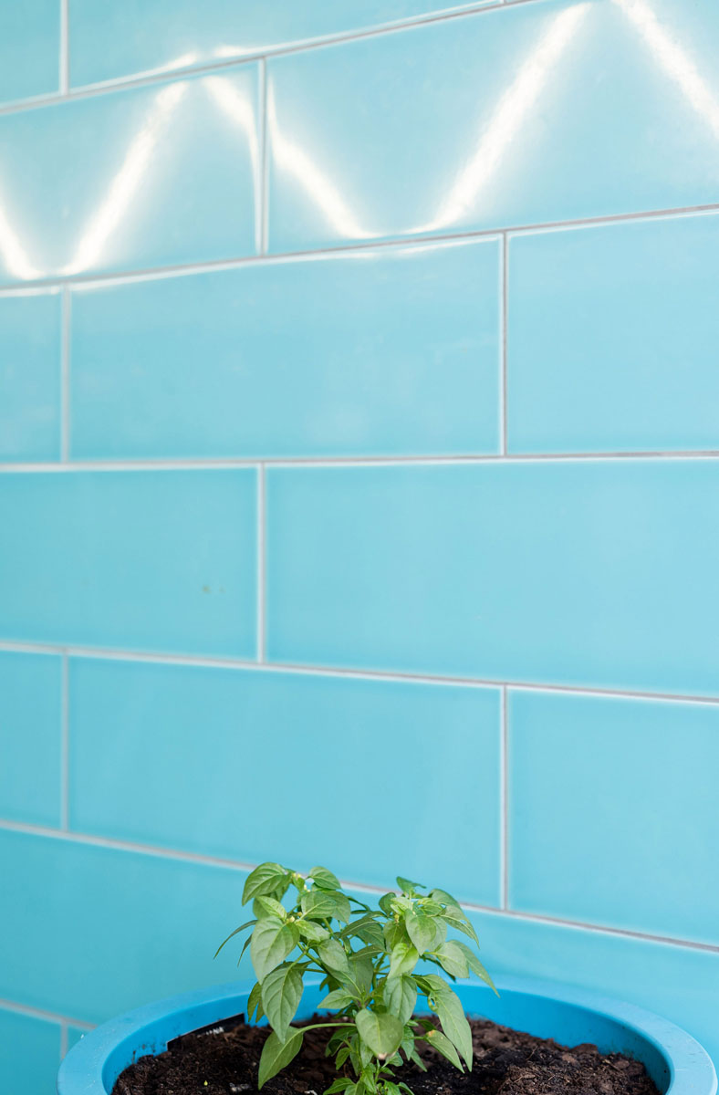turquoise blue wall tiles