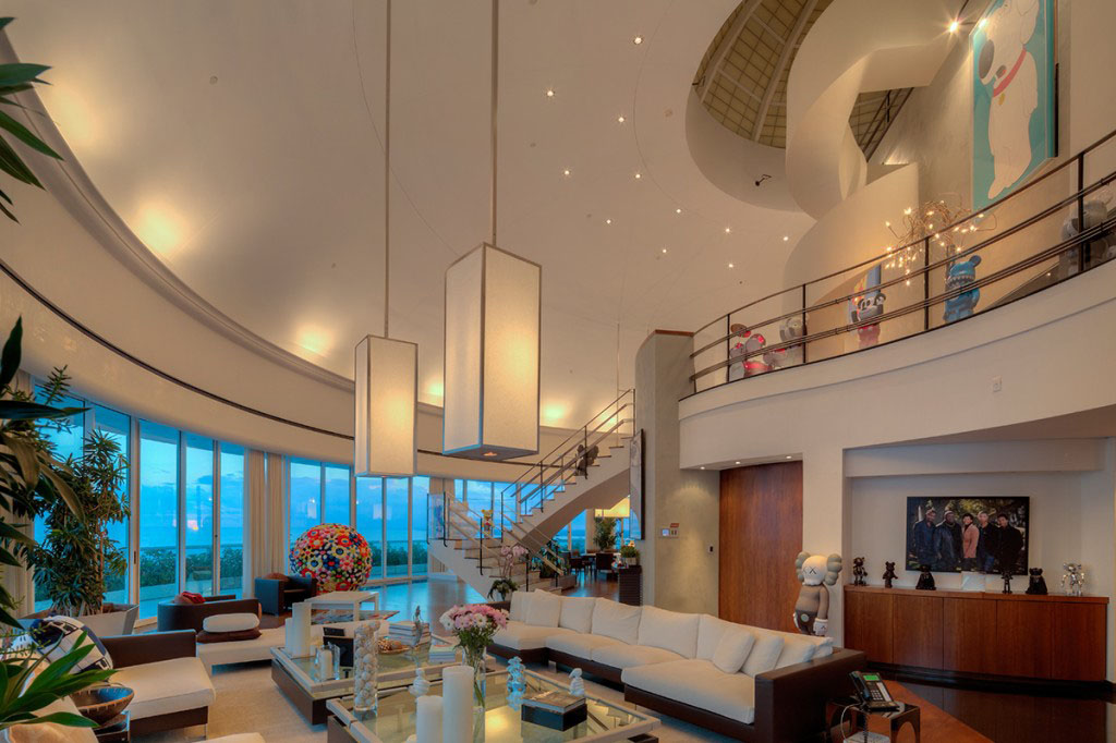 Miami Luxury Penthouse Apartment