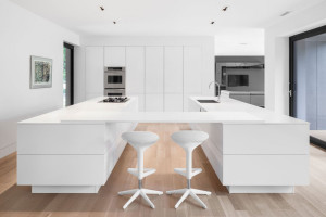 White Minimalist Kitchen Design
