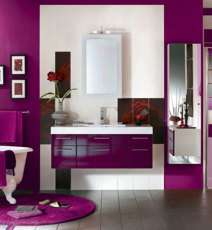 Radiant Orchid Purple Bathroom