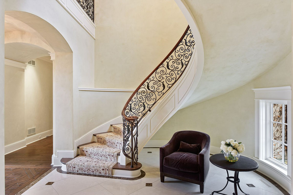Elegant Curve Wrought-Iron Staircase
