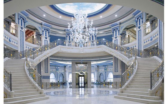 Arabian-Architecture-Grand-Staircase