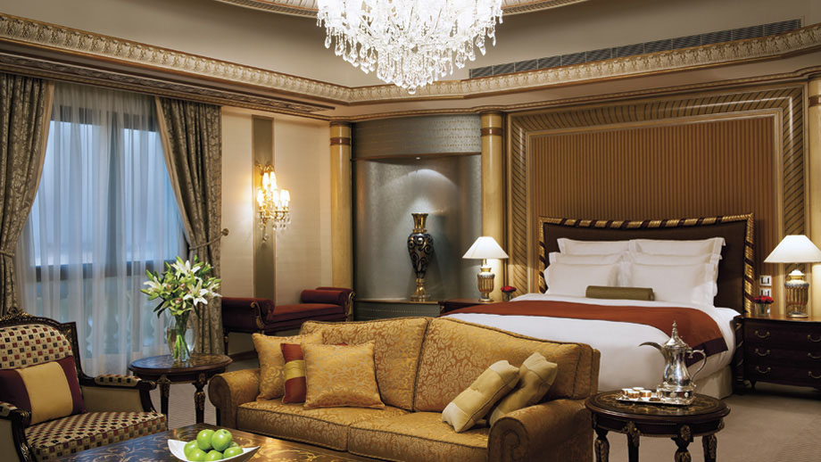 Ritz-Carlton-Riyadh-Guest-Room
