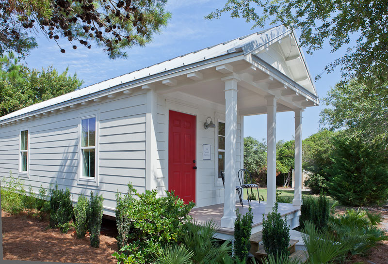 Cozy Beach Cottage