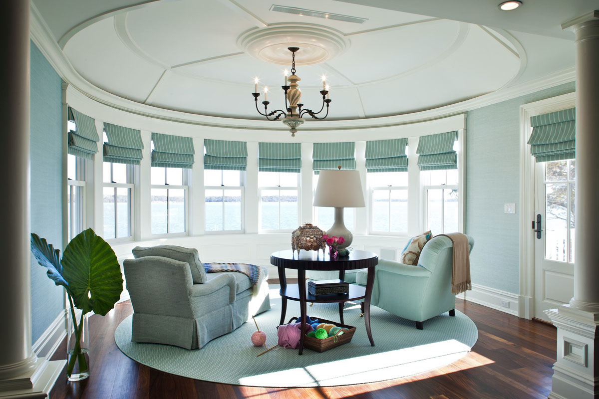 Round Sitting Nook by the Sea