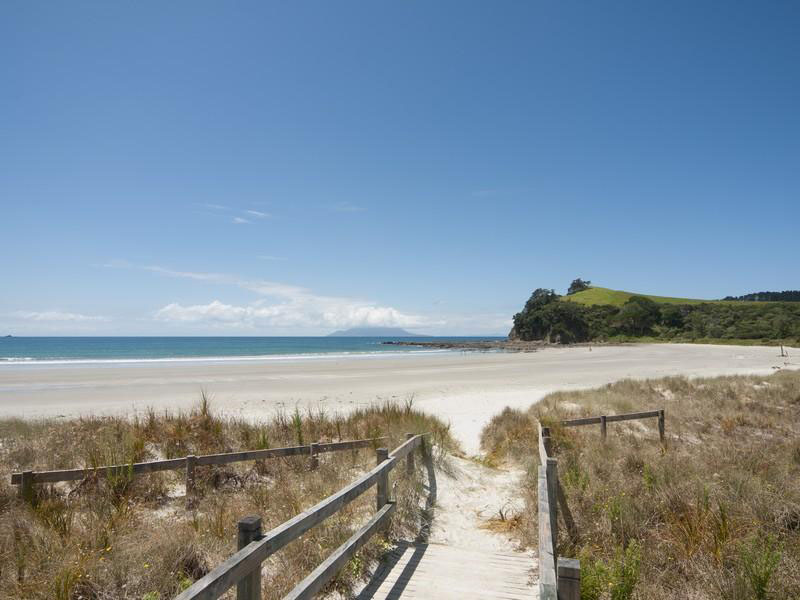 Single Level Beach House  In New Zealand  iDesignArch 