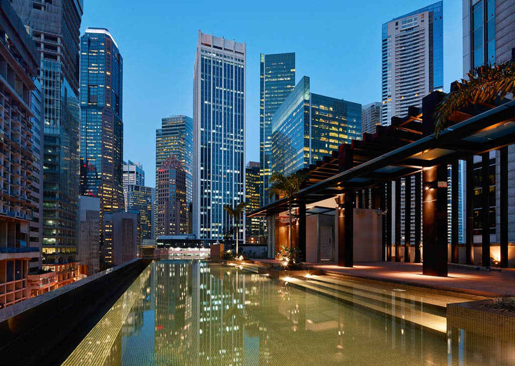 Rooftop Hotel Swimming Pool