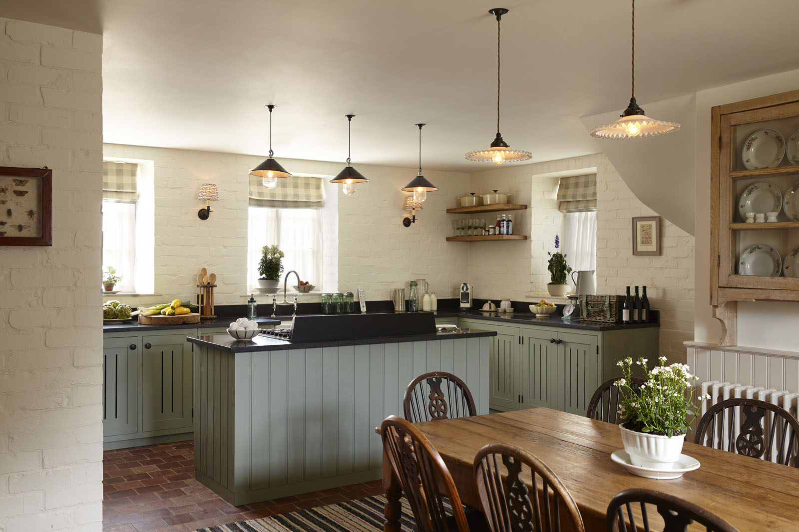 Farmhouse Country Kitchen