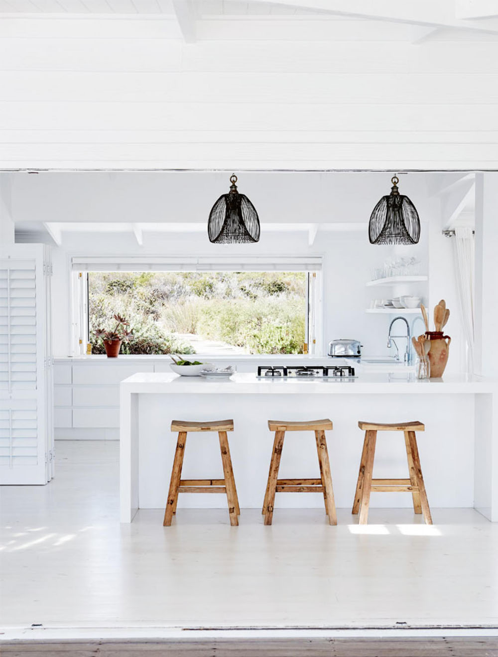 White Coastal Kitchen