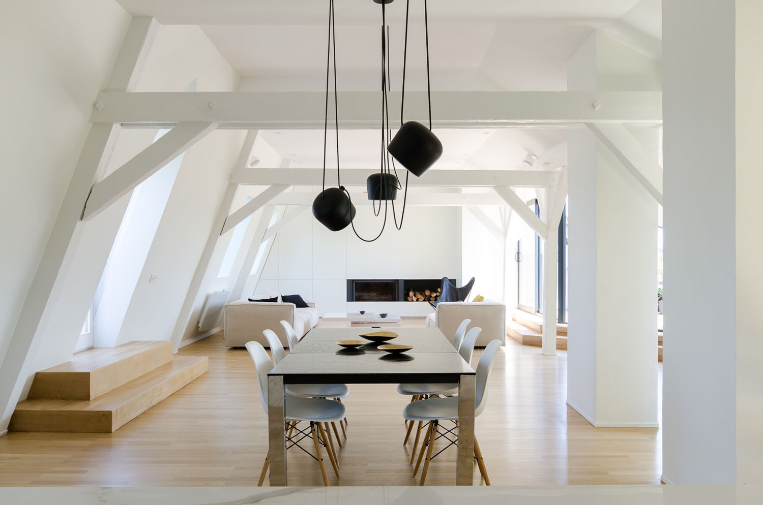 Modern Renovated Attic Loft Apartment