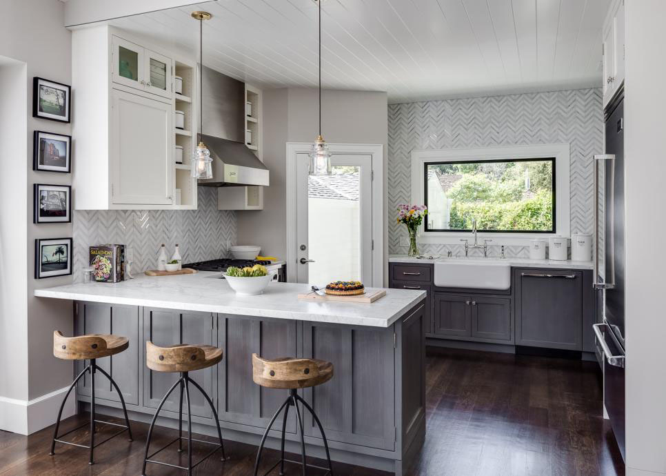 Small Cottage Style Bungalow House With Big Design Ideas Idesignarch Interior Design Architecture Interior Decorating Emagazine
