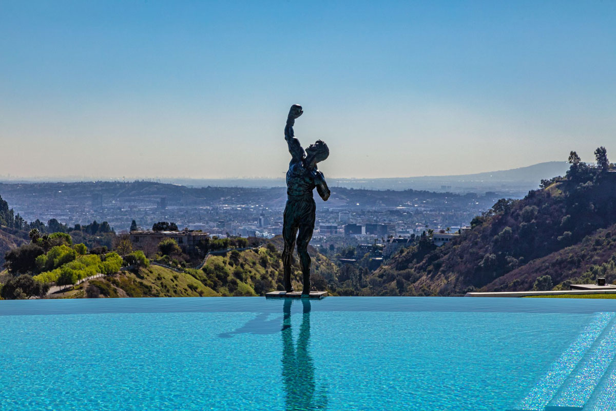 Rocky Balboa Statue