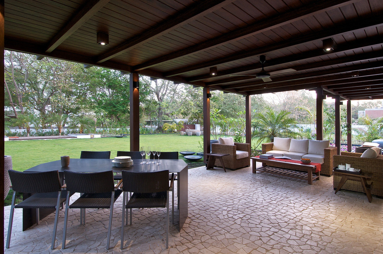 Featured image of post Modern House Designs Pictures Gallery In India - Showcase of your most creative interior design projects & home decor ideas.