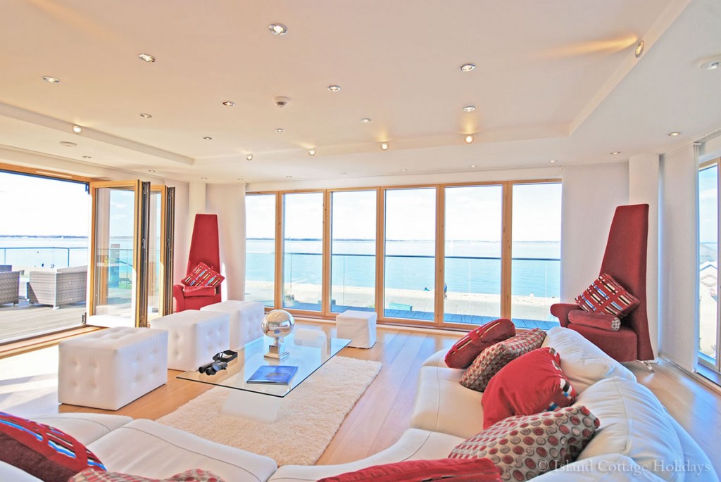 Modern Seaside Cottage On Isle Of Wight iDesignArch Interior Design, Architecture & Interior
