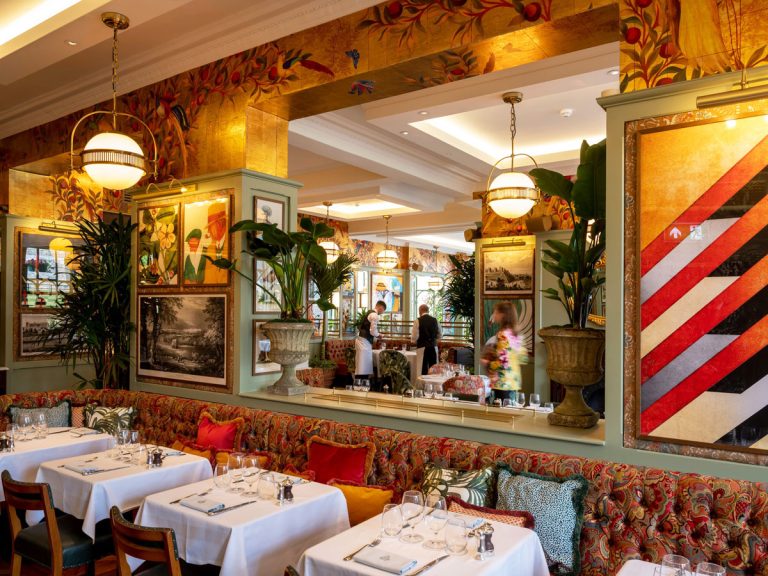 Exotic Elegance of The Ivy Restaurant Next to Windsor Castle