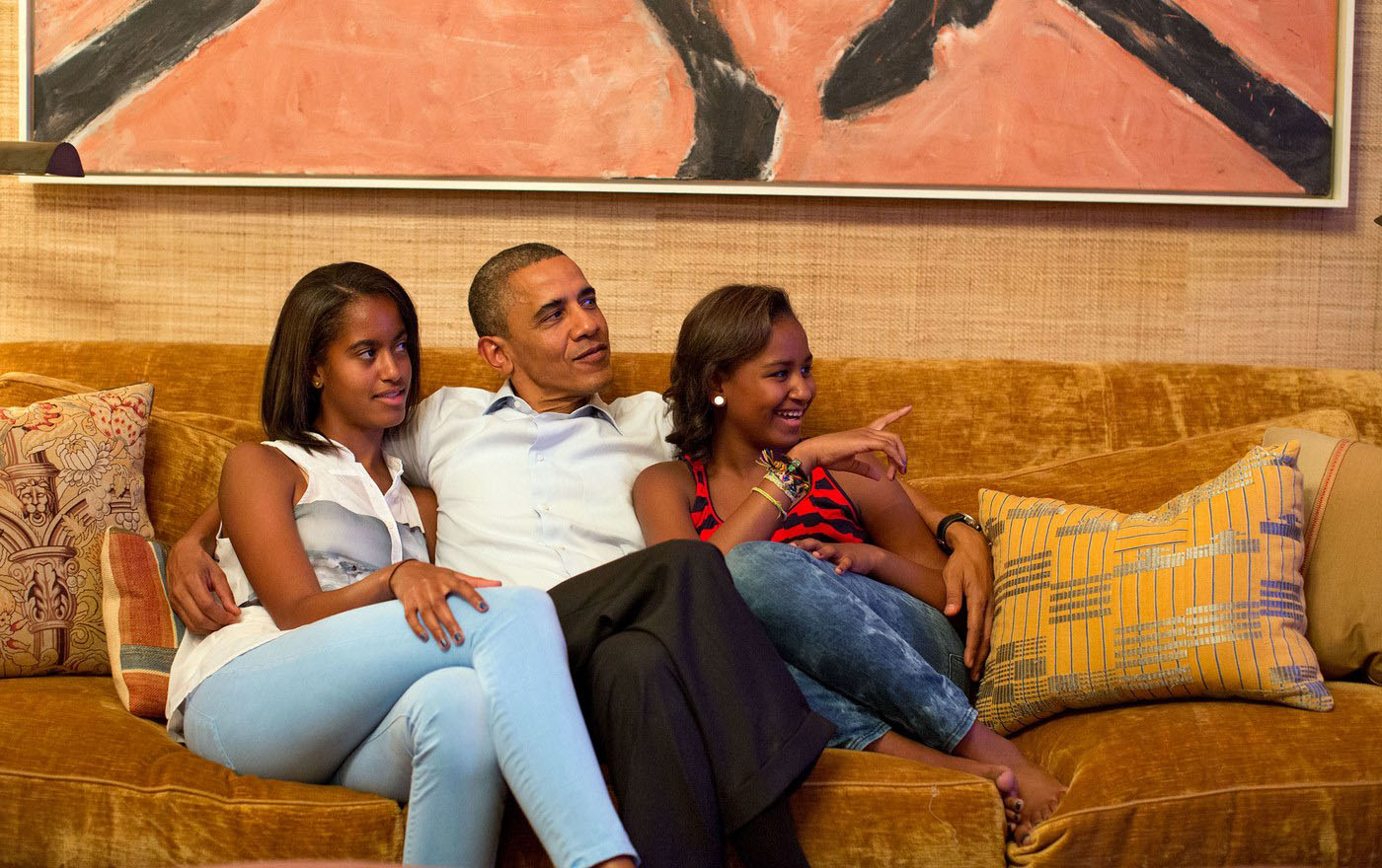 President Barack Obama with Daughters Malia and Sasha Obama