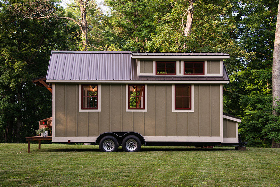 Craftsman Tiny Mobile Home