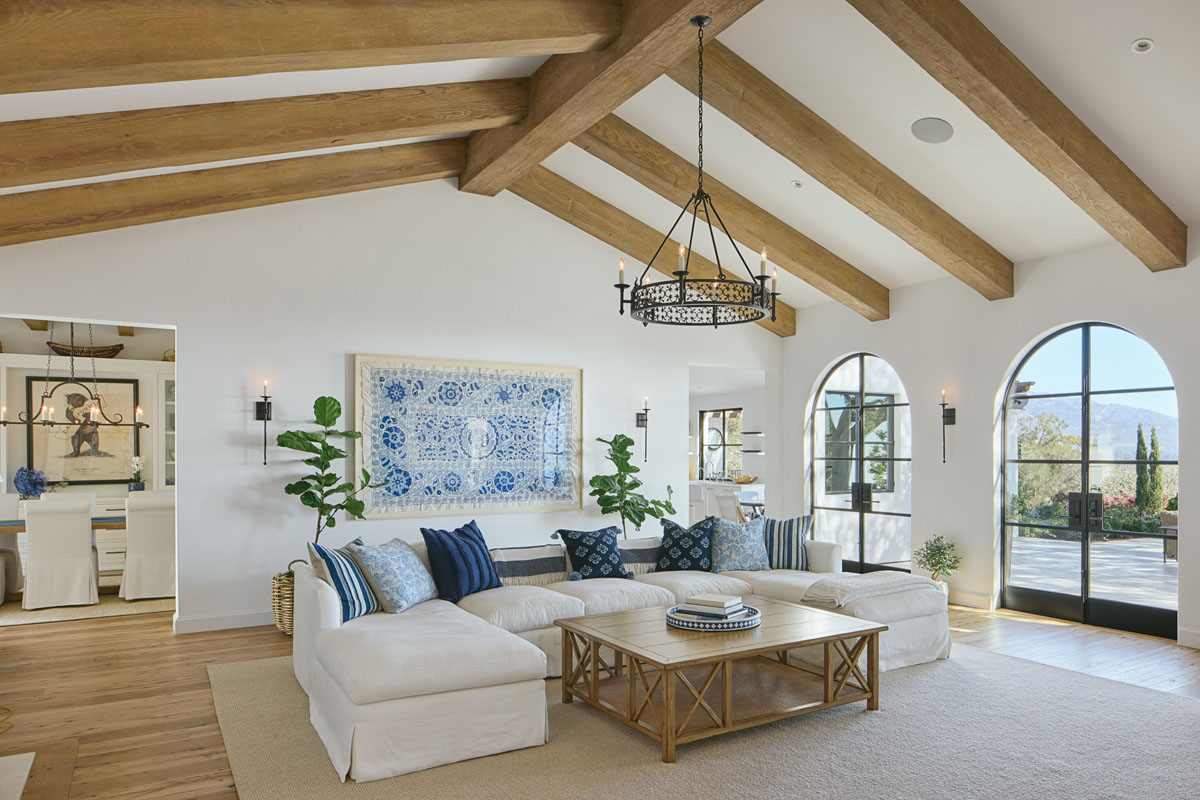 Contemporary Mediterranean Style Living Room with Wood Beams